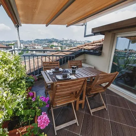 Apartmán Cute & Cozy Terrace Bergamo